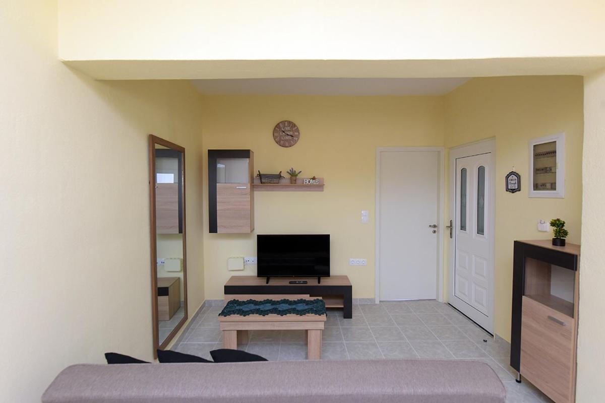Happy Days Home Apartment Und Studio/Penthouse Ialysos (Rhodes) Exterior foto
