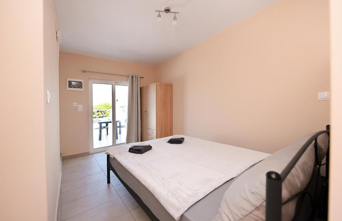 Happy Days Home Apartment Und Studio/Penthouse Ialysos (Rhodes) Exterior foto
